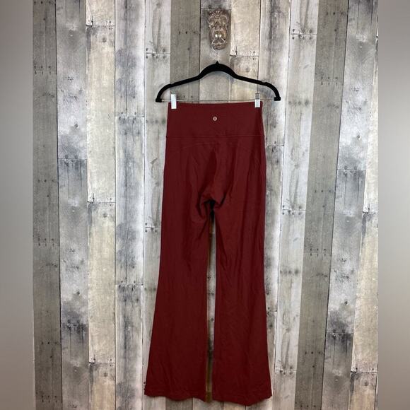 Lululemon Groove Super-High-Rise Flared Pant Nulu in Cayenne Size 6. - Picture 3 of 13